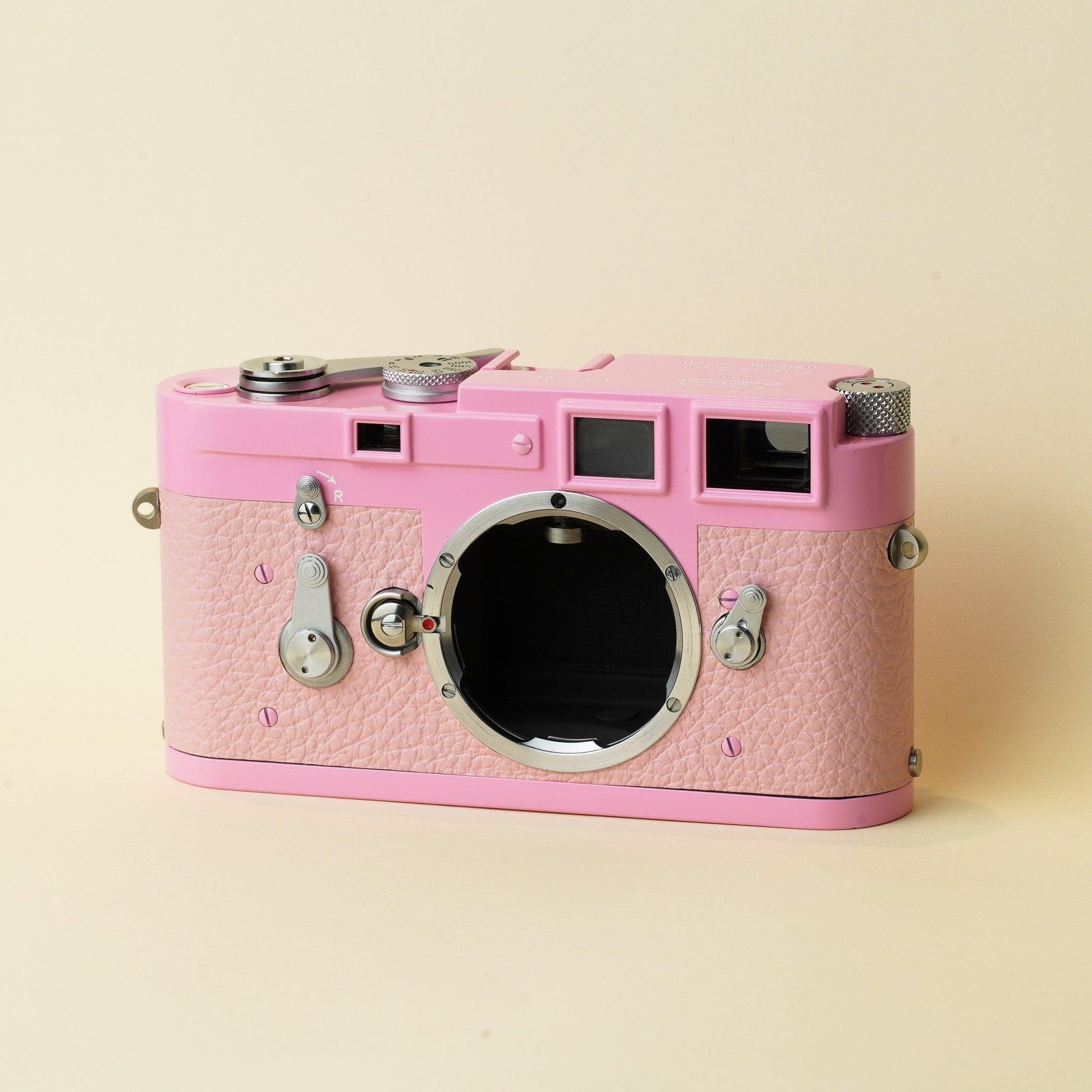 Leica M2 Kanto Pink Paint - Irohas Photo