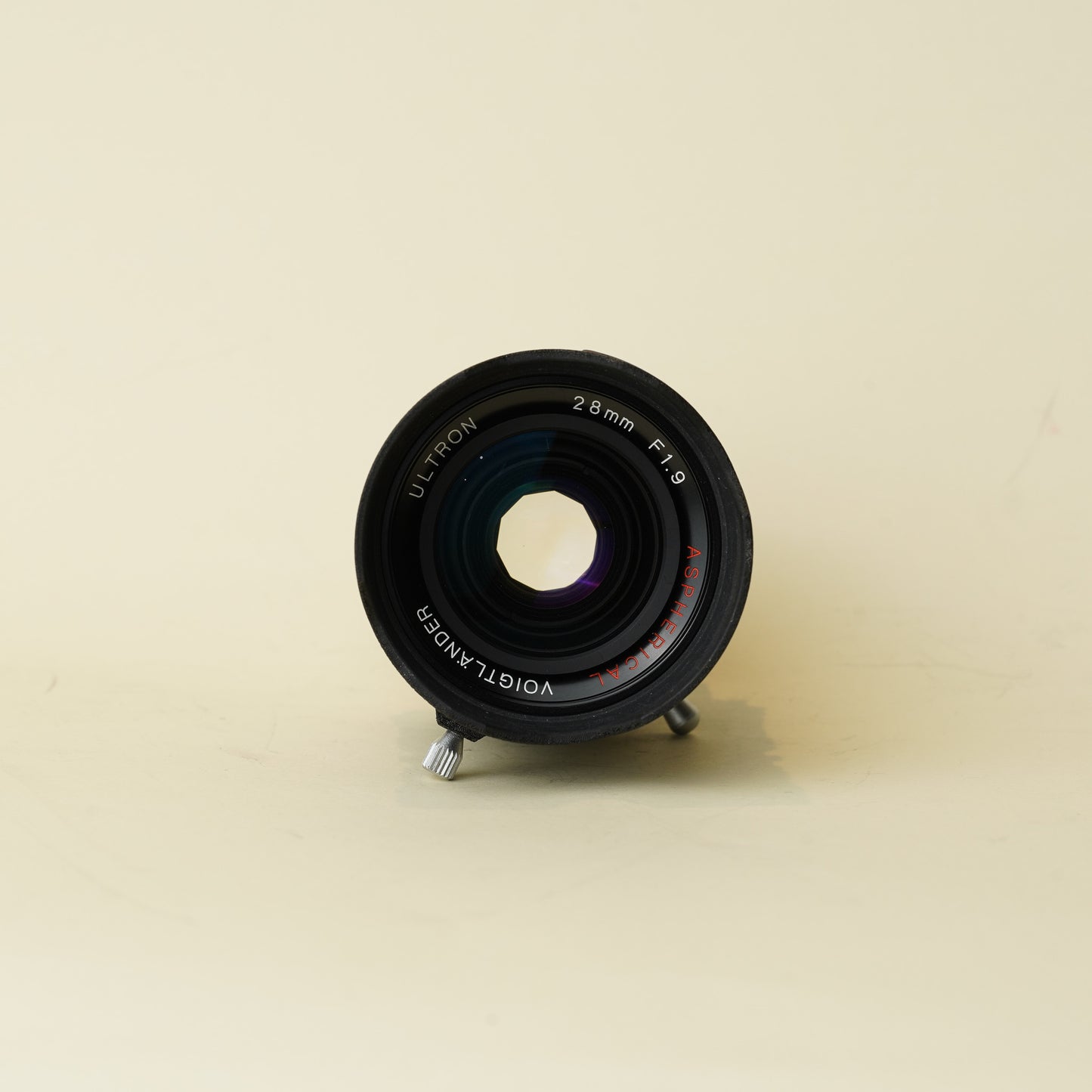 Voigtlander ultron 28mm F1.9