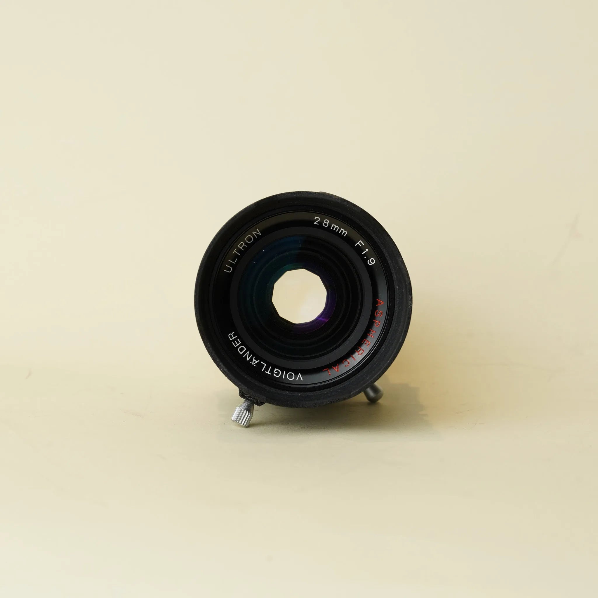 Voigtlander ultron 28mm F1.9