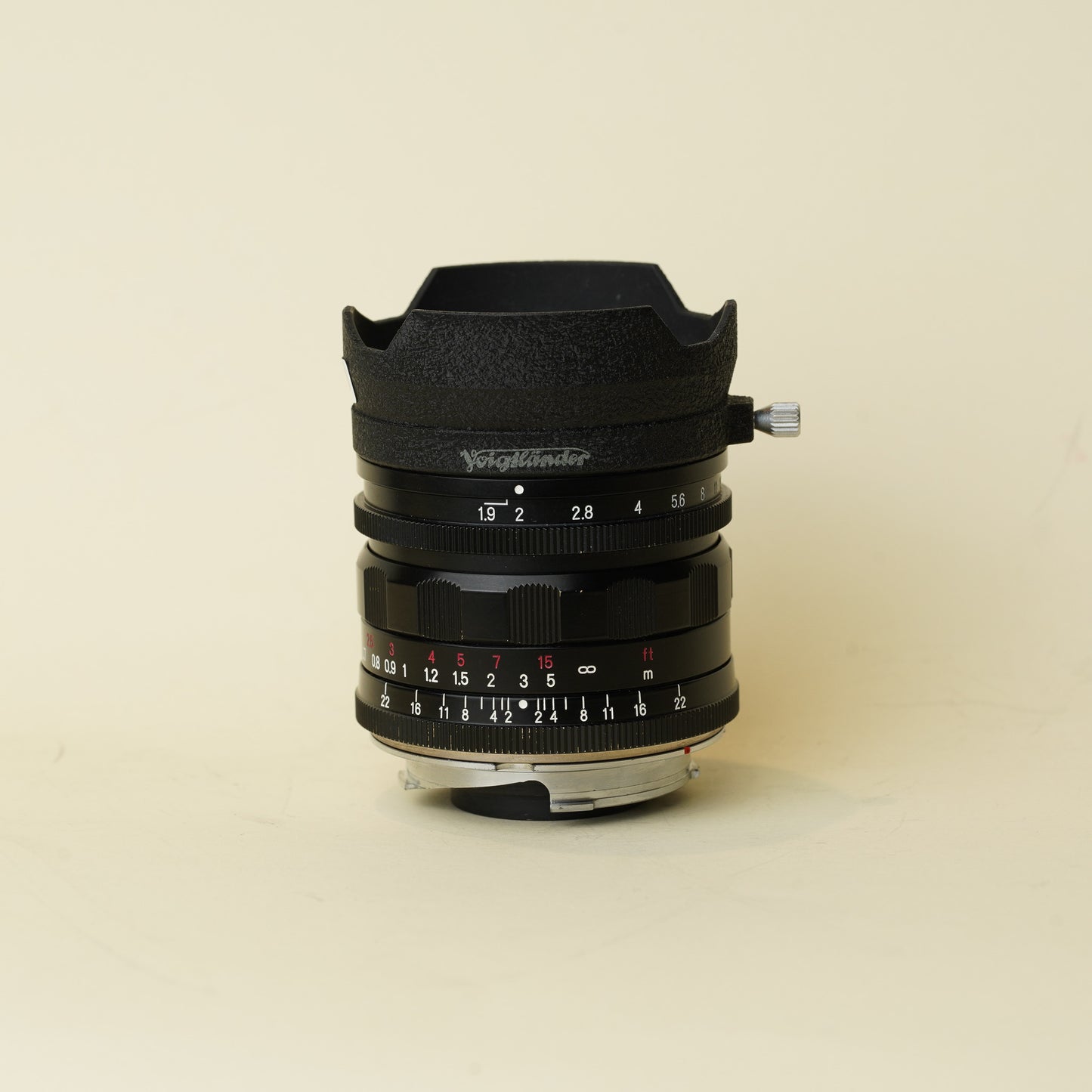 Voigtlander ultron 28mm F1.9